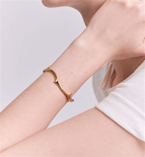 Bois de Rose Bracelet Yellow Gold .